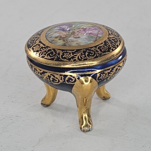 Limoges France Footed Trinket Box Cobalt Blue Gold Floral Design W/ Romantic Sce - Picture 5 of 10